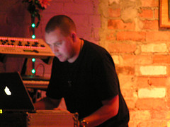 2005-04-19_Terminal Quartet (Steve Law)
