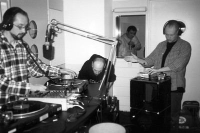 radiofro-theremin.jpg